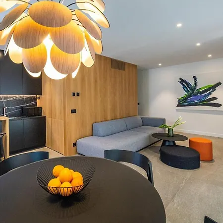 Marelux דוברובניק